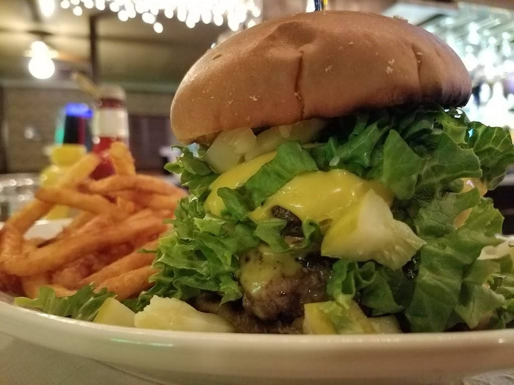 Brooklyns | restaurant | 1254 Eureka Rd, Wyandotte, MI 48192, USA | 7342828974 OR +1 734-282-8974