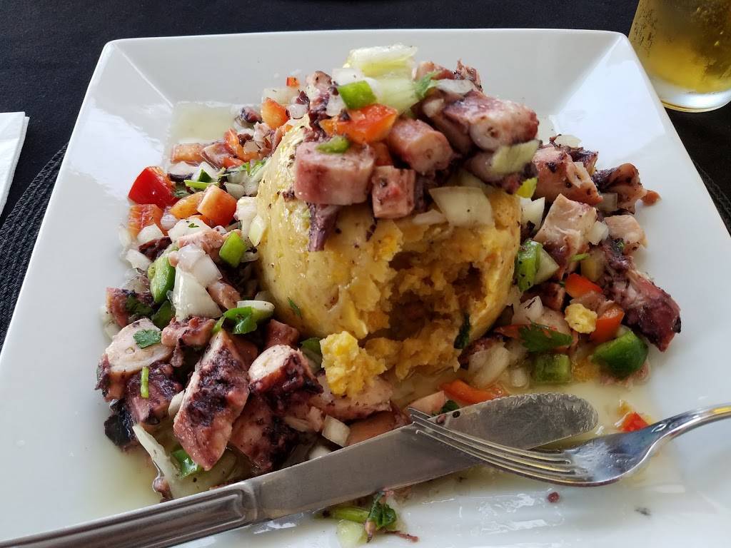 La Casa Del Mofongo | restaurant | 848 Main St, Worcester, MA 01610, USA | 5087965135 OR +1 508-796-5135