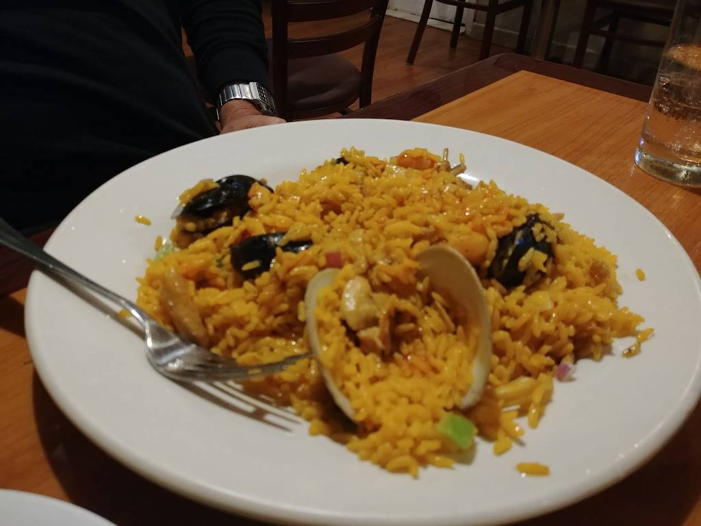 El Rincon Espanol Restaurant | restaurant | 1826 Columbia Rd NW, Washington, DC 20009, USA | 2022654943 OR +1 202-265-4943