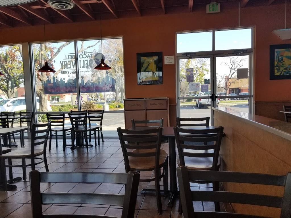 Taco Bell | meal takeaway | 4972 E Kings Canyon Rd, Fresno, CA 93727, USA | 5592558551 OR +1 559-255-8551