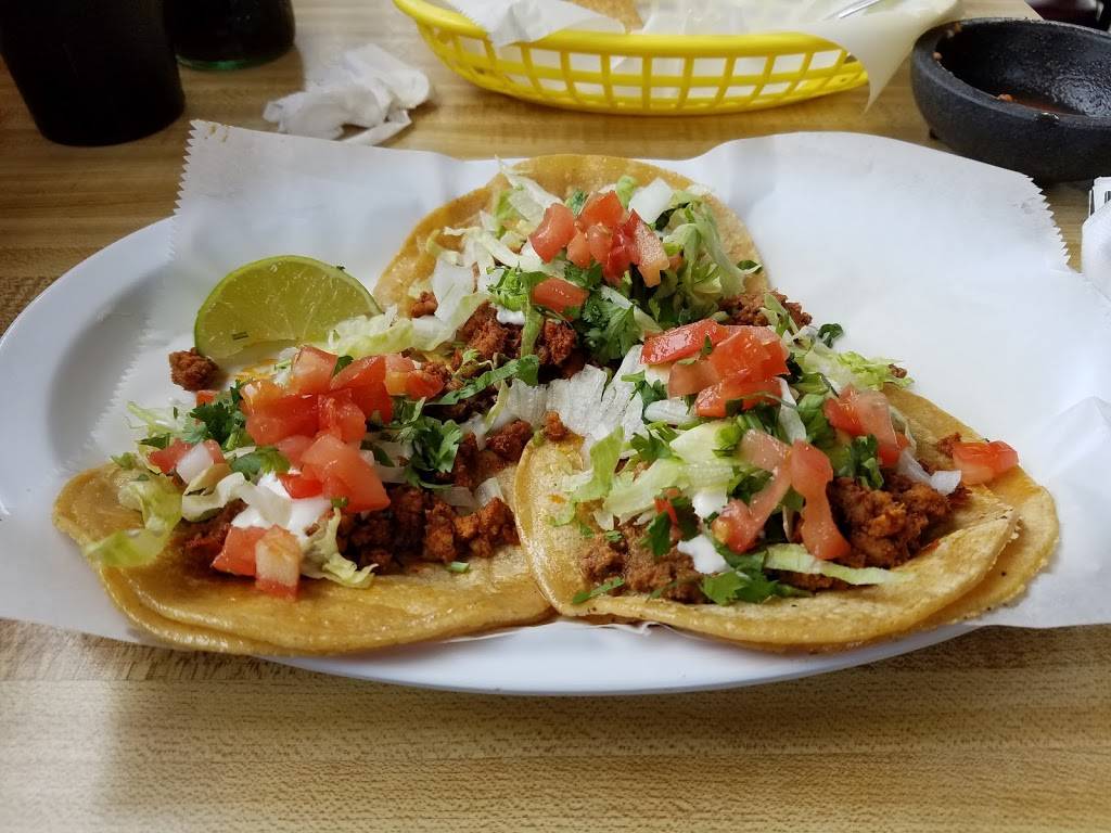 Taqueria Buenavista | restaurant | 6000 W Burnham St, Milwaukee, WI 53219, USA | 4145461197 OR +1 414-546-1197