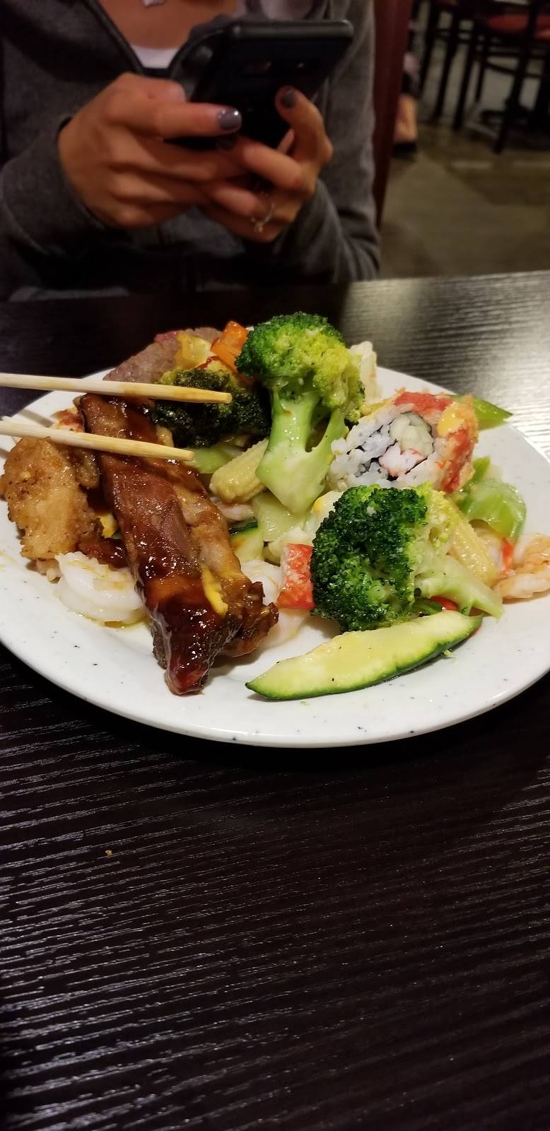 Imperial Buffet | restaurant | 7200 Peach St, Erie, PA 16509, USA | 8148643700 OR +1 814-864-3700