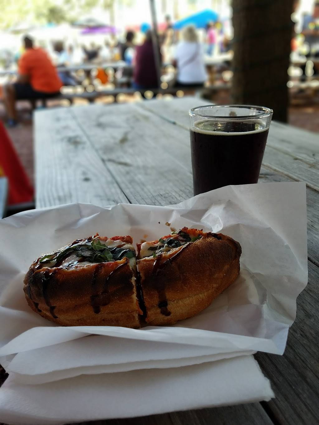 Celery City Craft Beer Garden | restaurant | 114 S Palmetto Ave, Sanford, FL 32771, USA | 4079155541 OR +1 407-915-5541