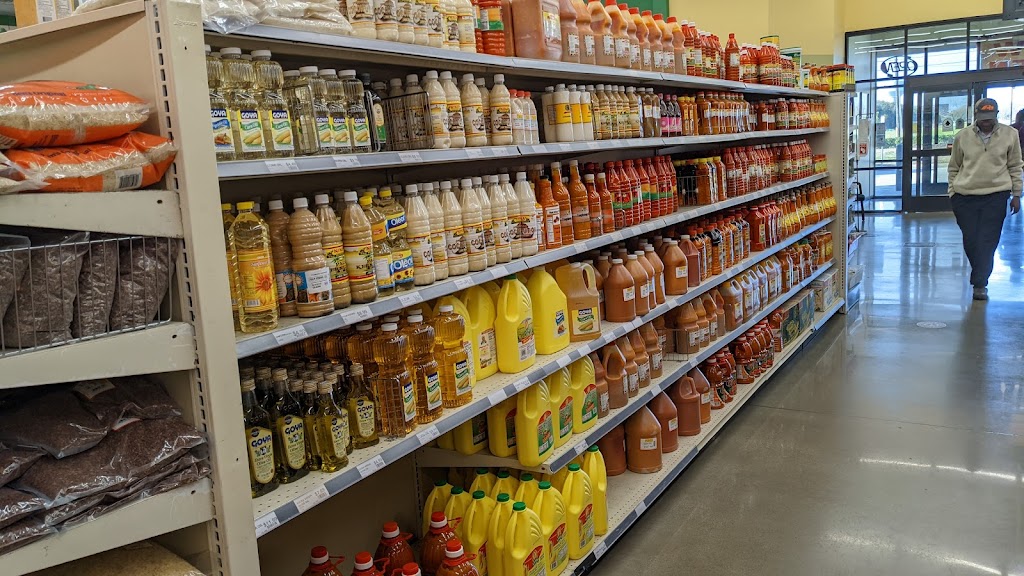 Makola Imports / Marketplace | restaurant | 9051 W Bellfort Blvd, Houston, TX 77031, USA | 7139954343 OR +1 713-995-4343