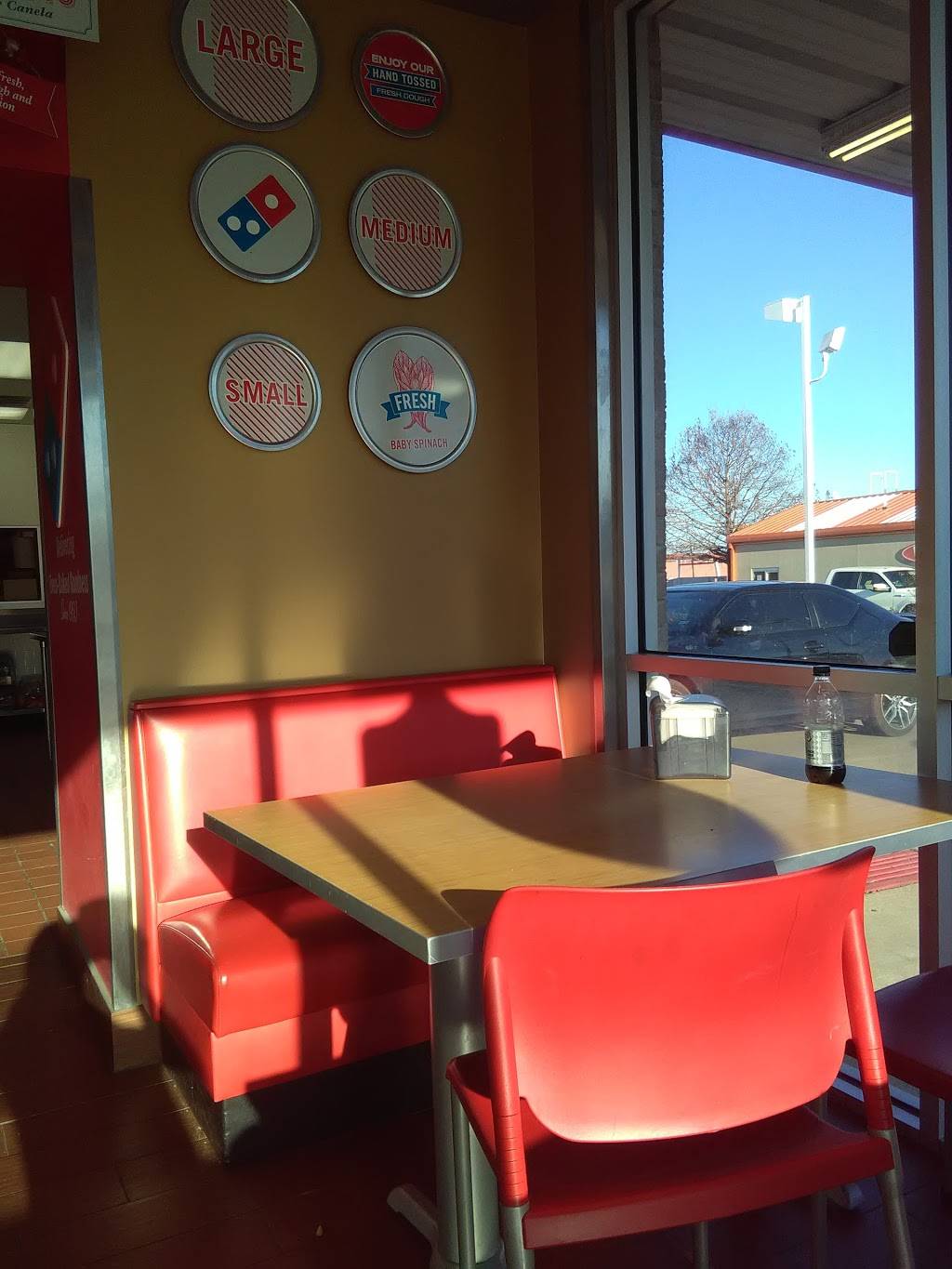 Dominos Pizza | meal delivery | 710 N Pkwy Dr, Alvarado, TX 76009, USA | 8177906000 OR +1 817-790-6000