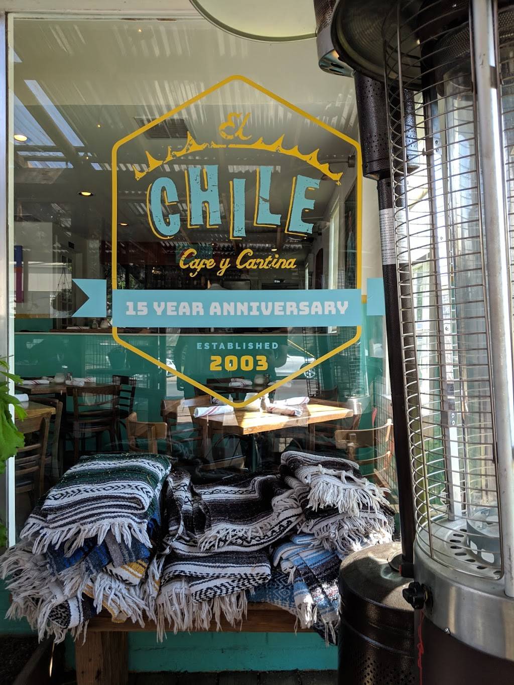 El Chile Cafe y Cantina | restaurant | 1809 Manor Rd, Austin, TX 78722, USA | 5124579900 OR +1 512-457-9900