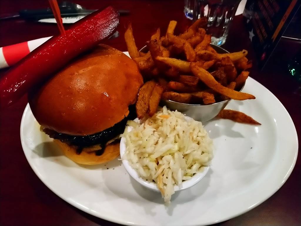 Rubs BBQ Americain - Laval Ouest | restaurant | 4745 Boulevard Dagenais O W, Laval, QC H7R 1L7, Canada | 4509627827 OR +1 450-962-7827