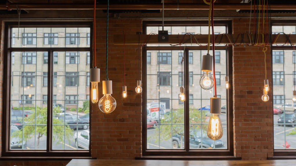 Burl & Sprig | restaurant | 333 W Western Ave, Muskegon, MI 49440, USA | 2319001313 OR +1 231-900-1313