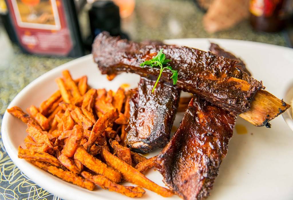 Lucilles Smokehouse Bar-B-Que | restaurant | Tempe Marketplace, 2030 E Rio Salado Pkwy, Tempe, AZ 85281, USA | 4809667427 OR +1 480-966-7427