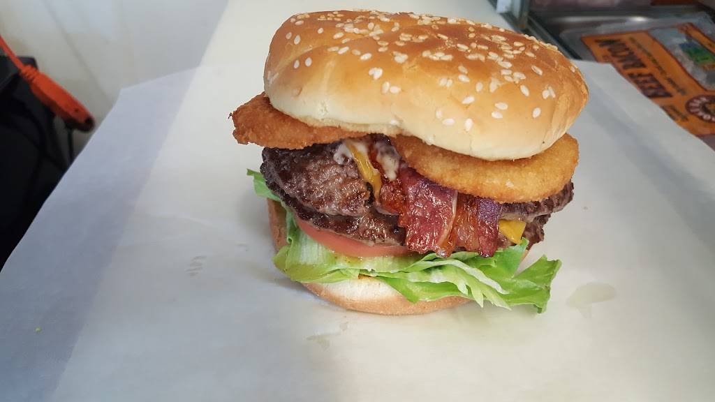 Bobs Drive In | restaurant | 125 W Hermosa St, Lindsay, CA 93247, USA | 5595623330 OR +1 559-562-3330