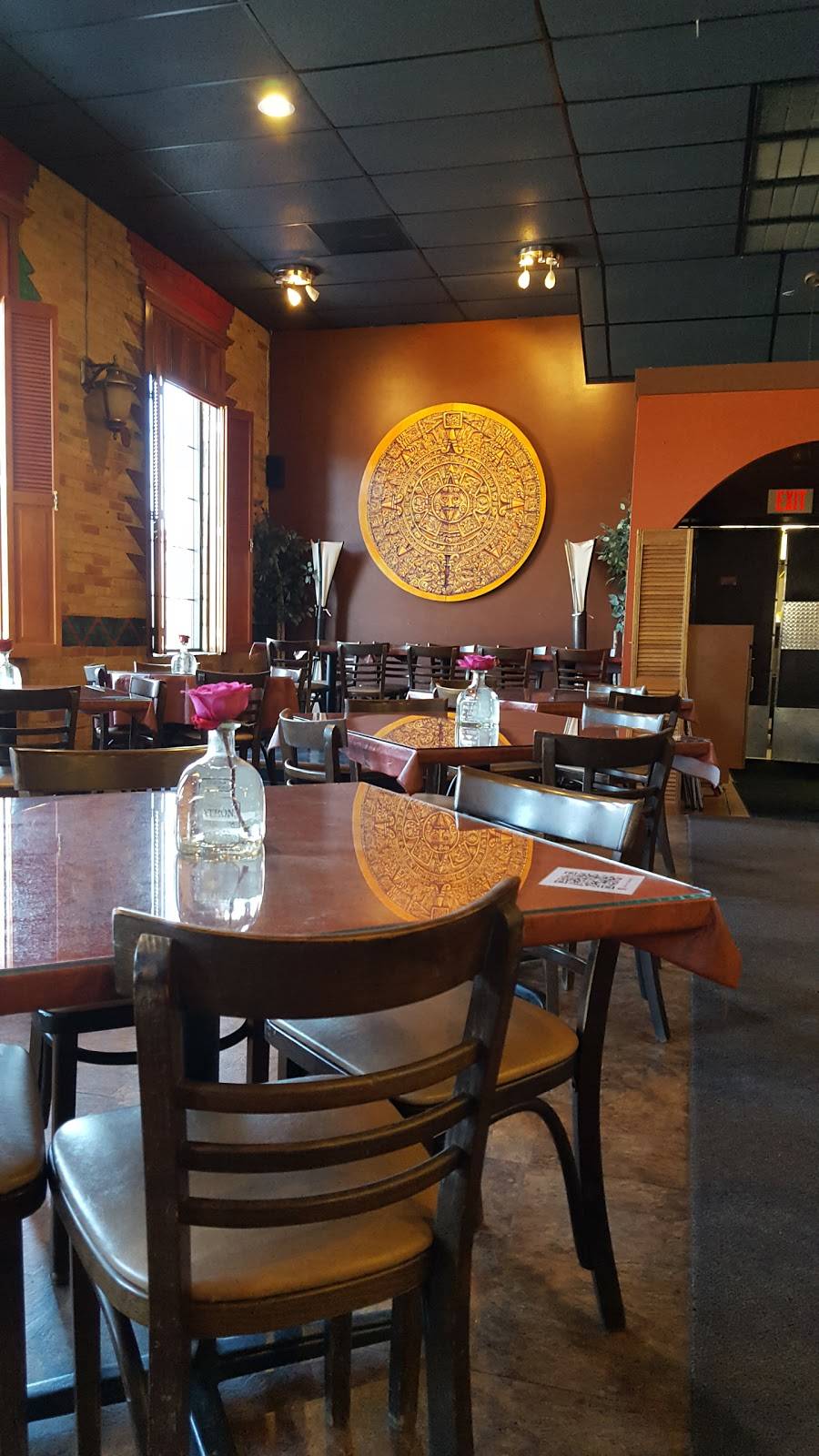 Zacatecas Mexican Grill & Tequila Lounge | restaurant | 145 W Wisconsin Ave, Neenah, WI 54956, USA | 9207227116 OR +1 920-722-7116