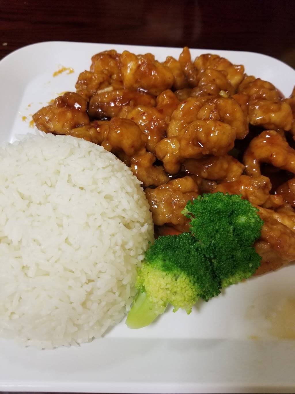 China Bistro | restaurant | 10968 E US Hwy 36, Avon, IN 46123, USA | 3172730898 OR +1 317-273-0898