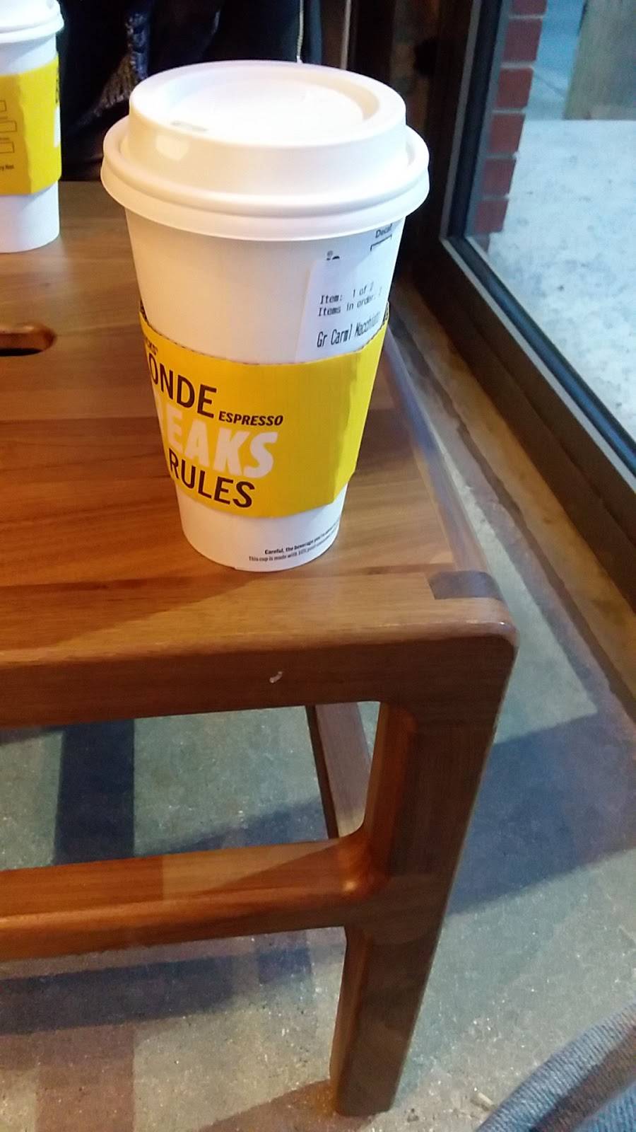 Starbucks | cafe | 6 W 47th St, Western Springs, IL 60558, USA | 2243156914 OR +1 224-315-6914