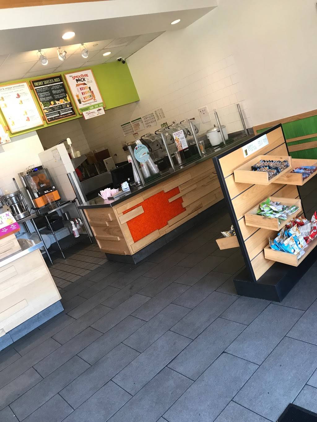 Jamba Juice City Center Gateway | restaurant | 22501 Mission Blvd, Hayward, CA 94541, USA | 5102470200 OR +1 510-247-0200