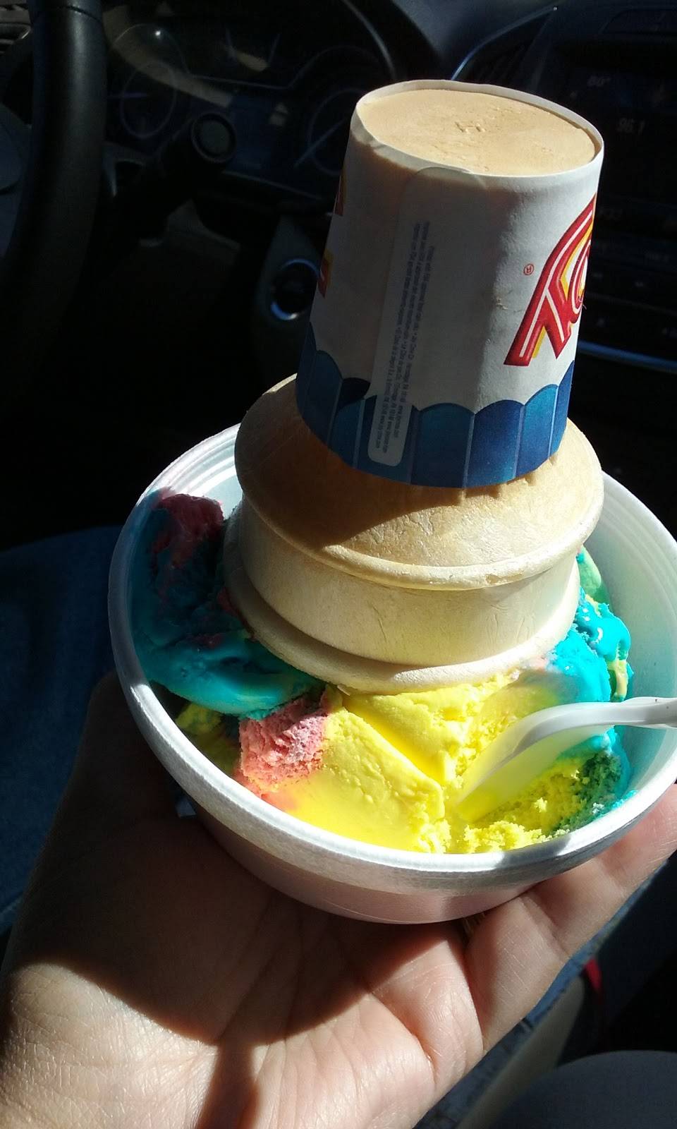 Dairy Phil | restaurant | 1131 N McEwan St, Clare, MI 48617, USA | 9893862647 OR +1 989-386-2647