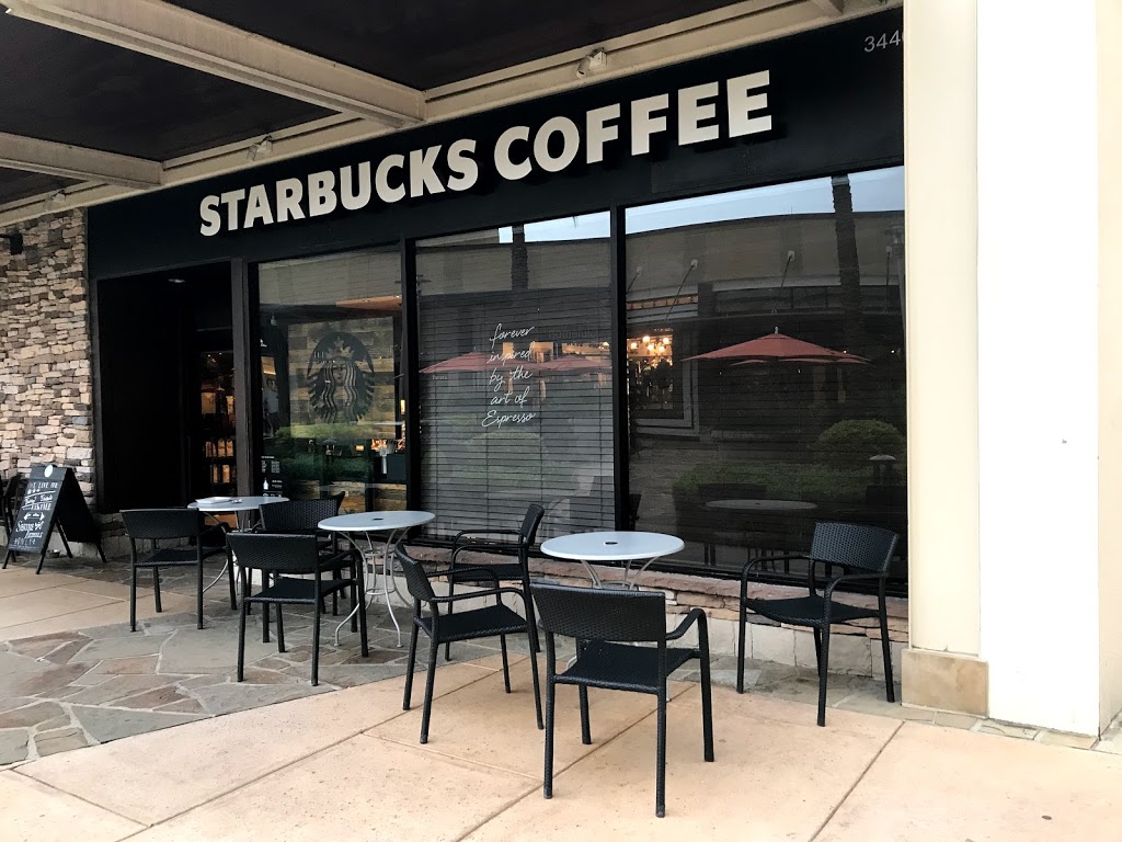 Starbucks | cafe | 15900, 3440 La Cantera Pkwy Bldg 3, San Antonio, TX 78256, USA | 2108776025 OR +1 210-877-6025