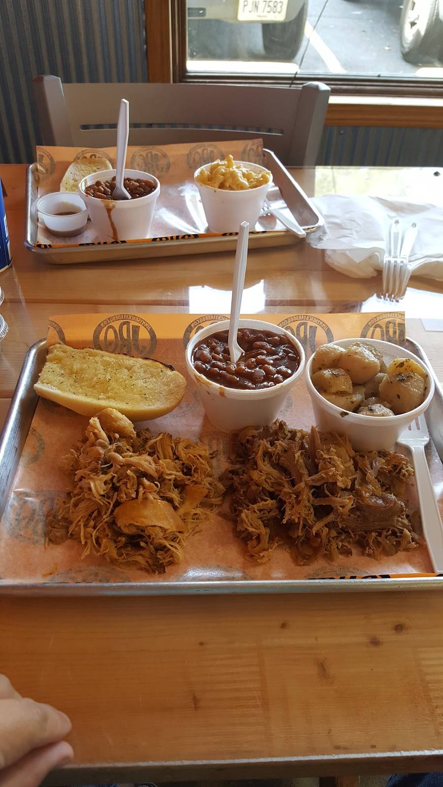 Jimmys Backyard BBQ | restaurant | 2407, 1338 N Chapel St #1, Louisville, OH 44641, USA | 3308710006 OR +1 330-871-0006