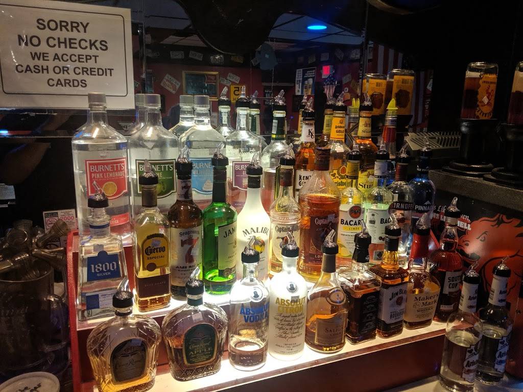 Hanks Pub | restaurant | 2138 S Military Hwy, Chesapeake, VA 23320, USA | 7573903155 OR +1 757-390-3155