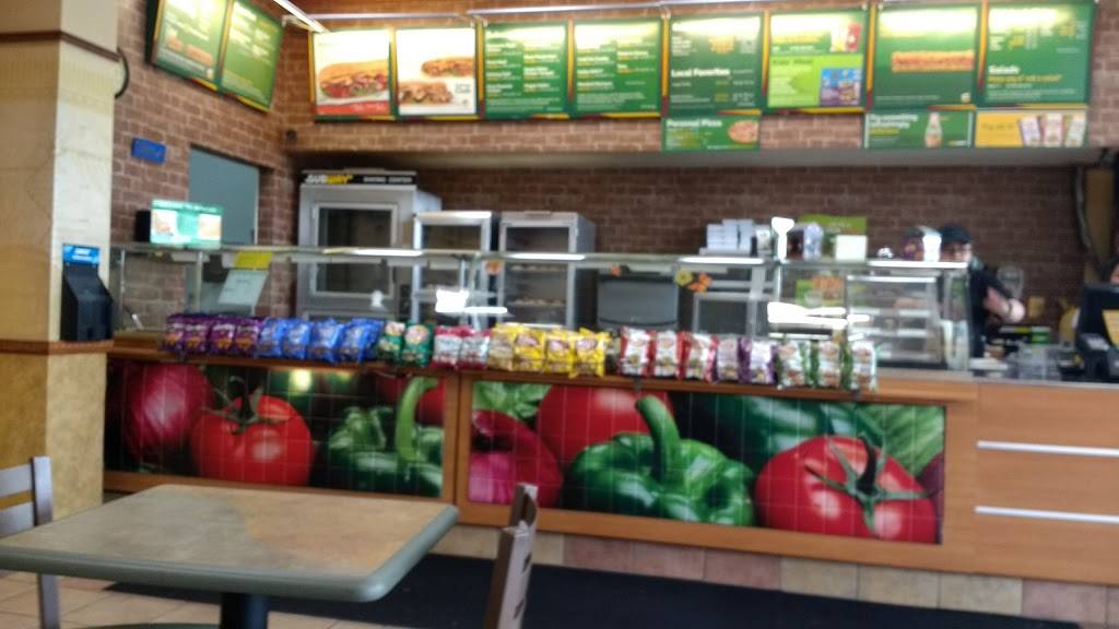 Subway | restaurant | 330 Connecticut Ave, Norwalk, CT 06854, USA | 2038318252 OR +1 203-831-8252