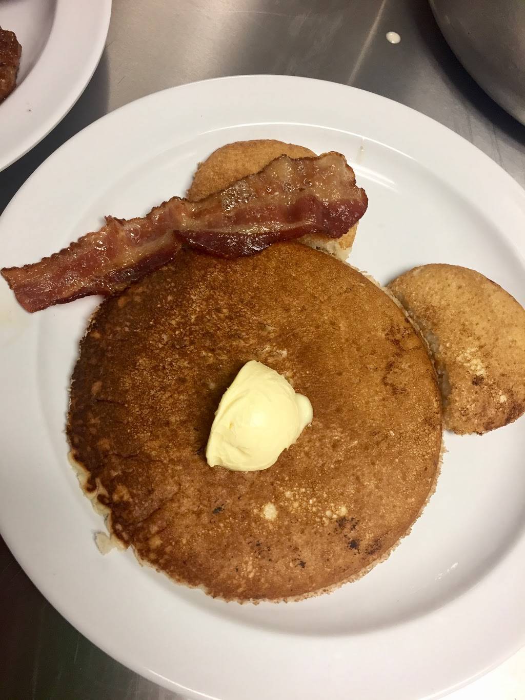 Billings Park Cafe | restaurant | 1802 Iowa Ave, Superior, WI 54880, USA | 7157182201 OR +1 715-718-2201