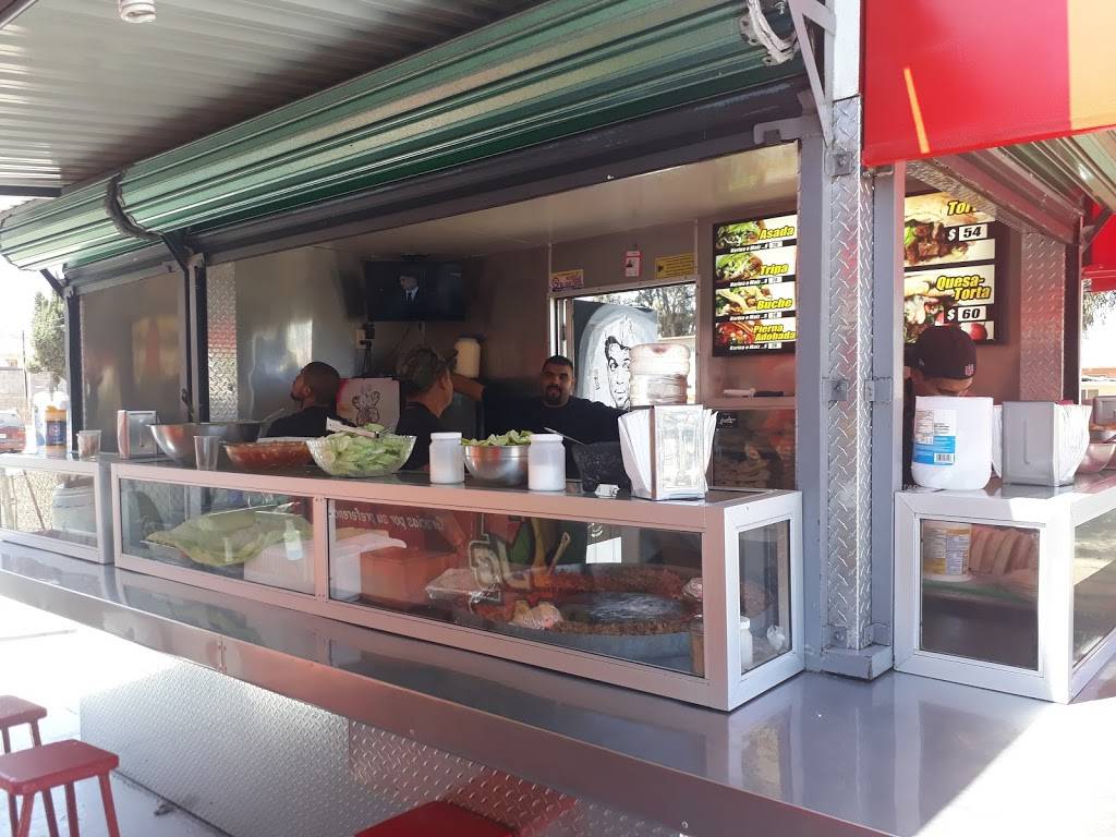 Taqueria La México | restaurant | Av Mexico 187, Ampliacion Buenaventura, 22880 Ensenada, B.C., Mexico | 016462489910 OR +52 646 248 9910