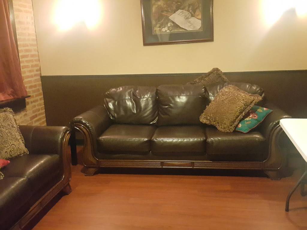 Pigtown Tavern | restaurant | 737 Carroll St, Baltimore, MD 21230, USA | 4437080929 OR +1 443-708-0929