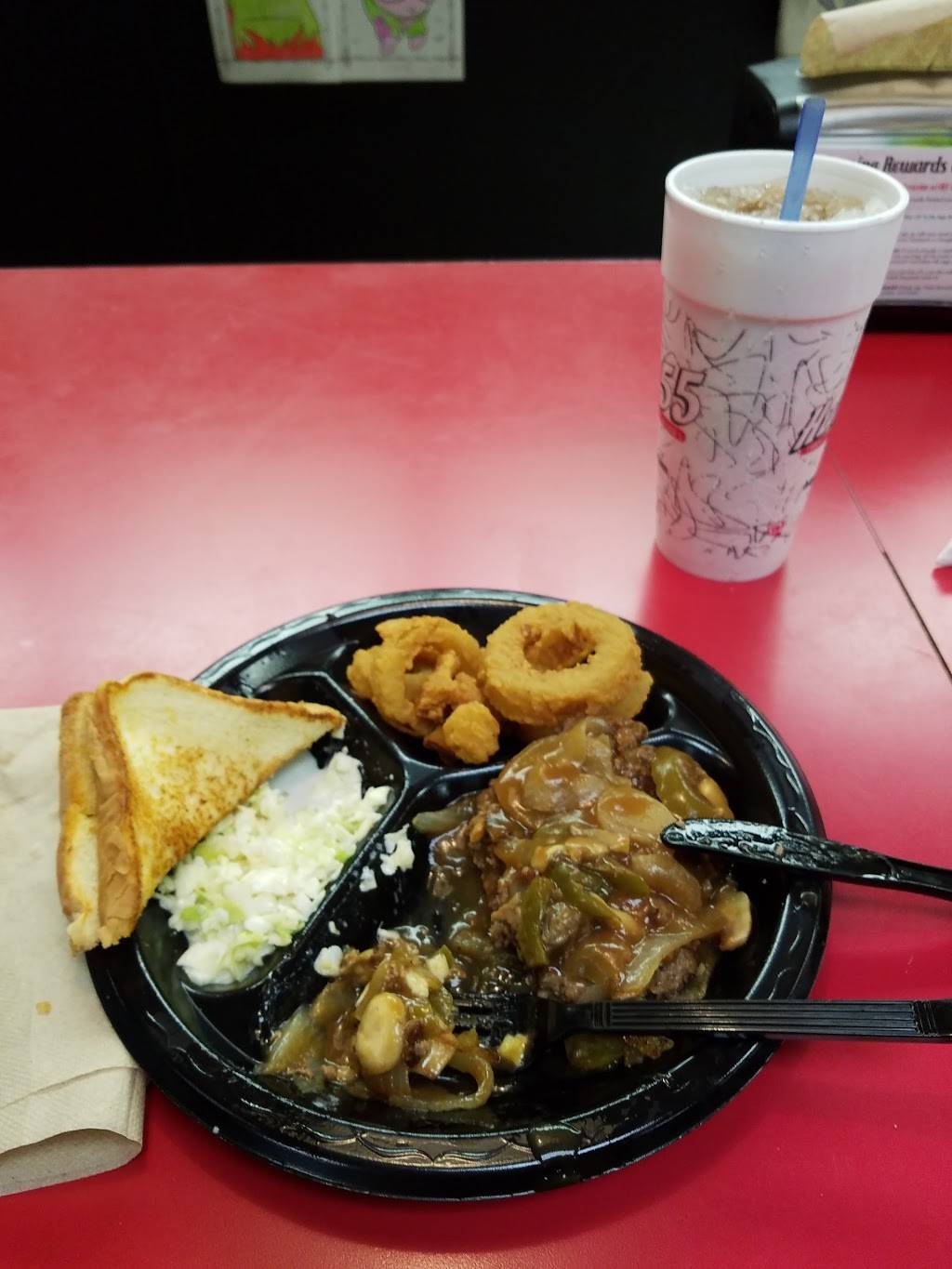 Hwy 55 Burgers Shakes & Fries | restaurant | 8502 E Marlboro Rd, Farmville, NC 27828, USA | 2527537919 OR +1 252-753-7919