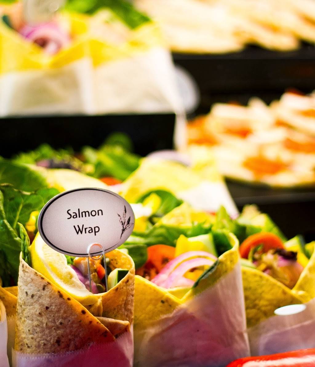 La Tapenade Mediterranean Café | restaurant | 2800 N Terminal Rd, Houston, TX 77032, USA | 2812333684 OR +1 281-233-3684