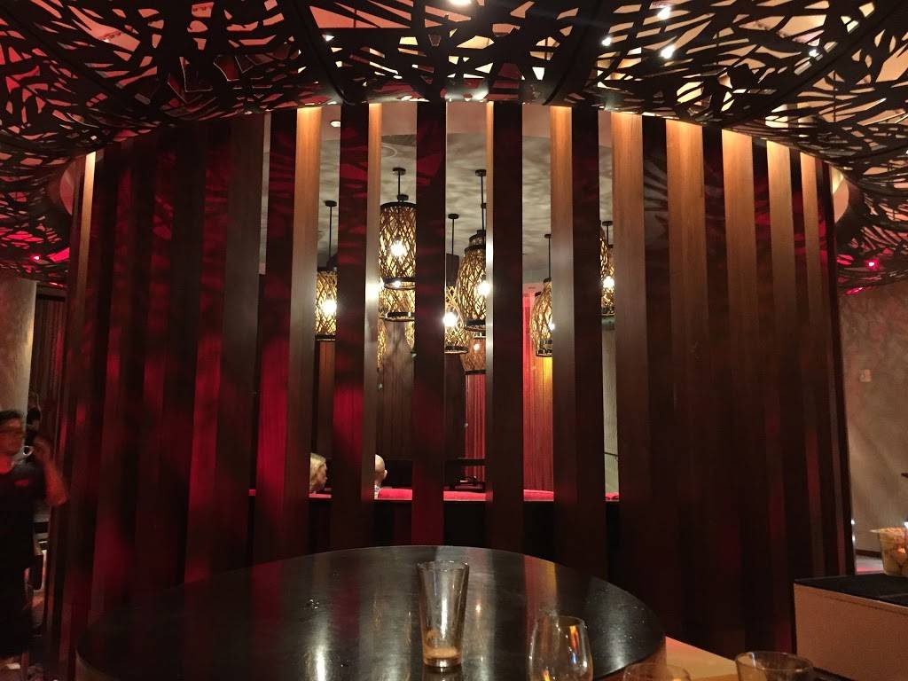 RumFire | restaurant | 2255 Kalakaua Ave, Honolulu, HI 96815, USA | 8089224422 OR +1 808-922-4422