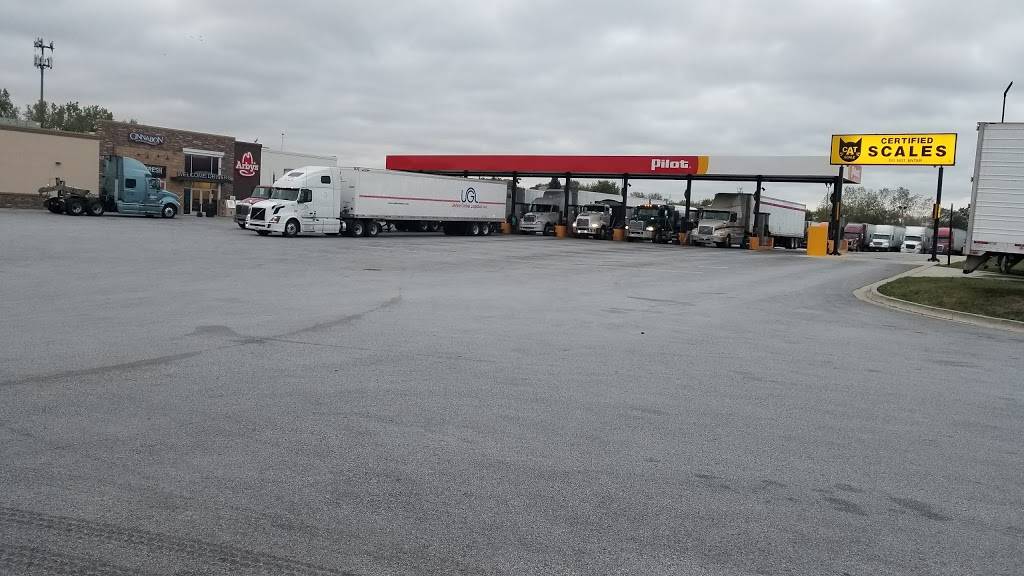 Pilot Travel Center | restaurant | 12680 Kedzie Ave, Alsip, IL 60803, USA | 7083852271 OR +1 708-385-2271