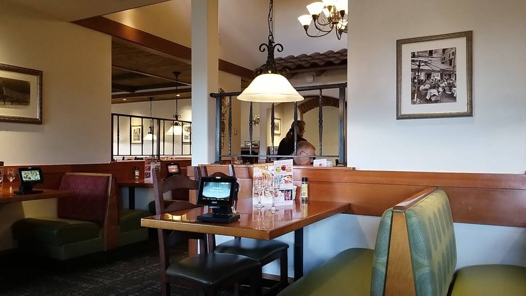 Olive Garden Italian Restaurant | meal takeaway | 8367 3rd St N, Oakdale, MN 55128, USA | 6512641447 OR +1 651-264-1447