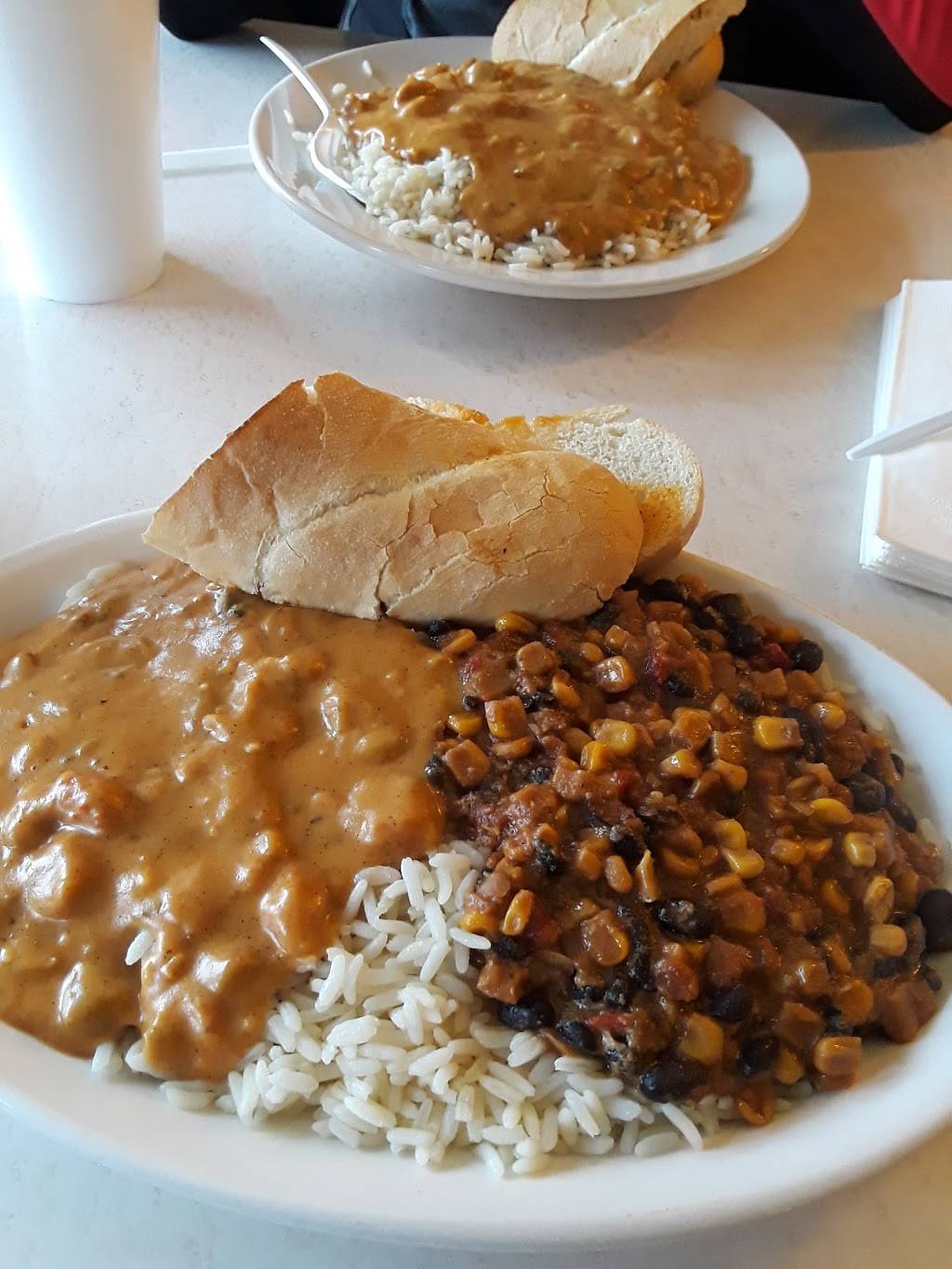 Yats | restaurant | 5363 N College Ave, Indianapolis, IN 46220, USA | 3172538817 OR +1 317-253-8817