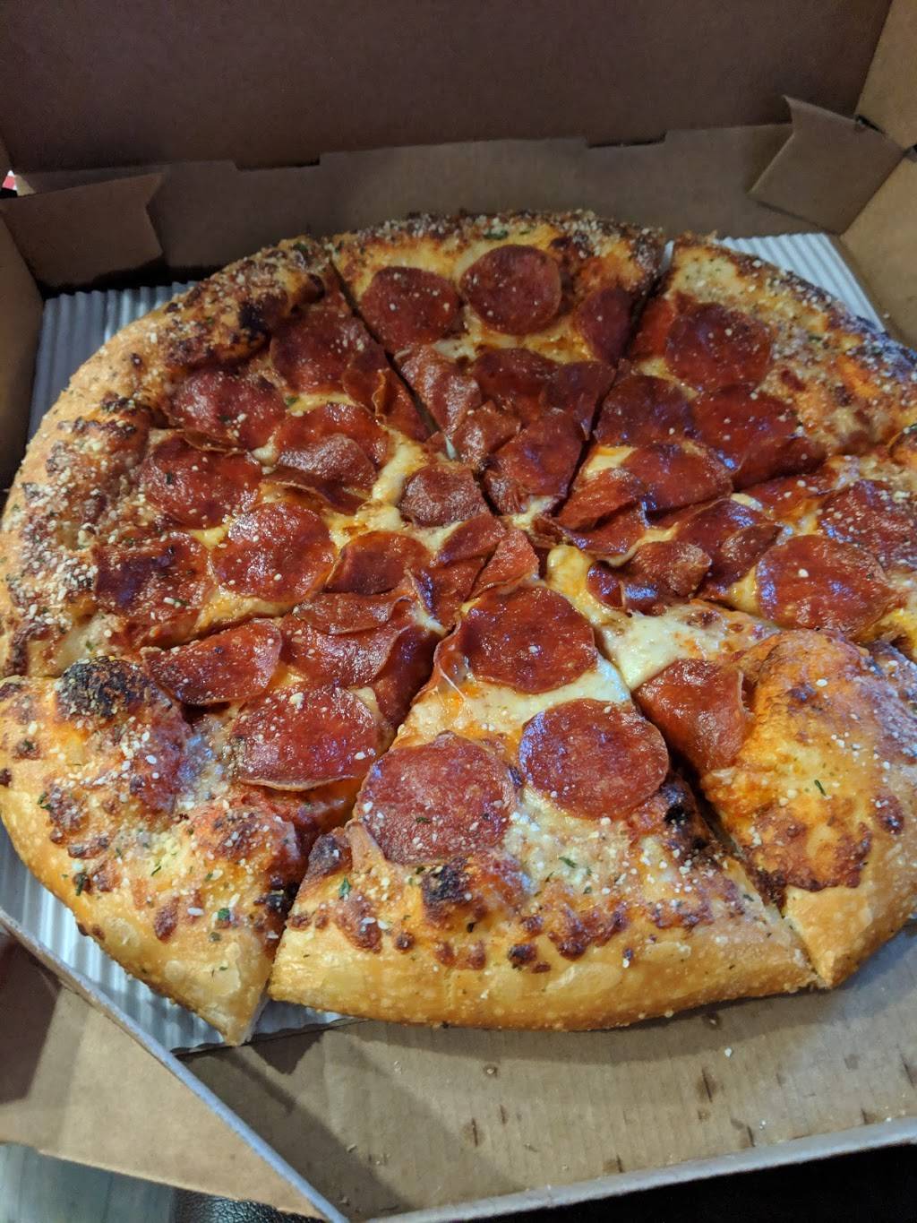 Pizza Hut | meal takeaway | 250 S Akers St, Visalia, CA 93291, USA | 5597342041 OR +1 559-734-2041