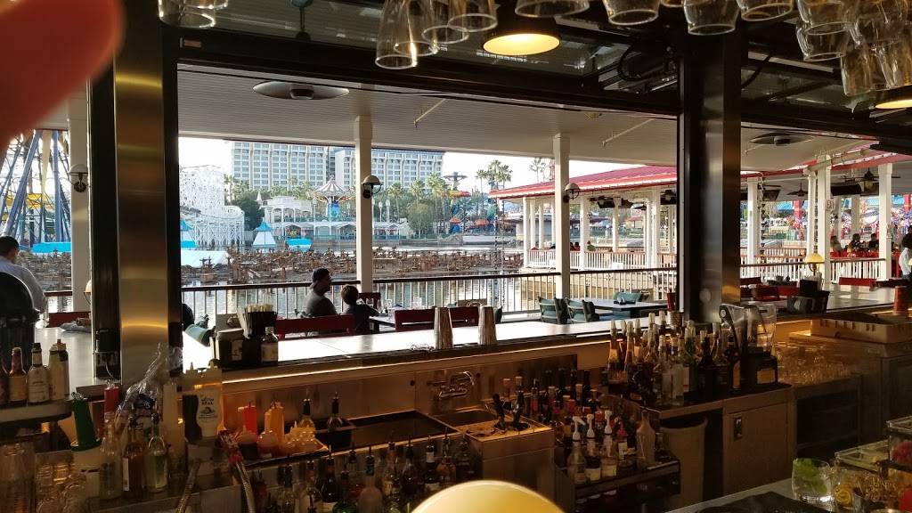 Lamplight Lounge | restaurant | 1313 Disneyland Dr, Anaheim, CA 92802, USA | 7147814636 OR +1 714-781-4636