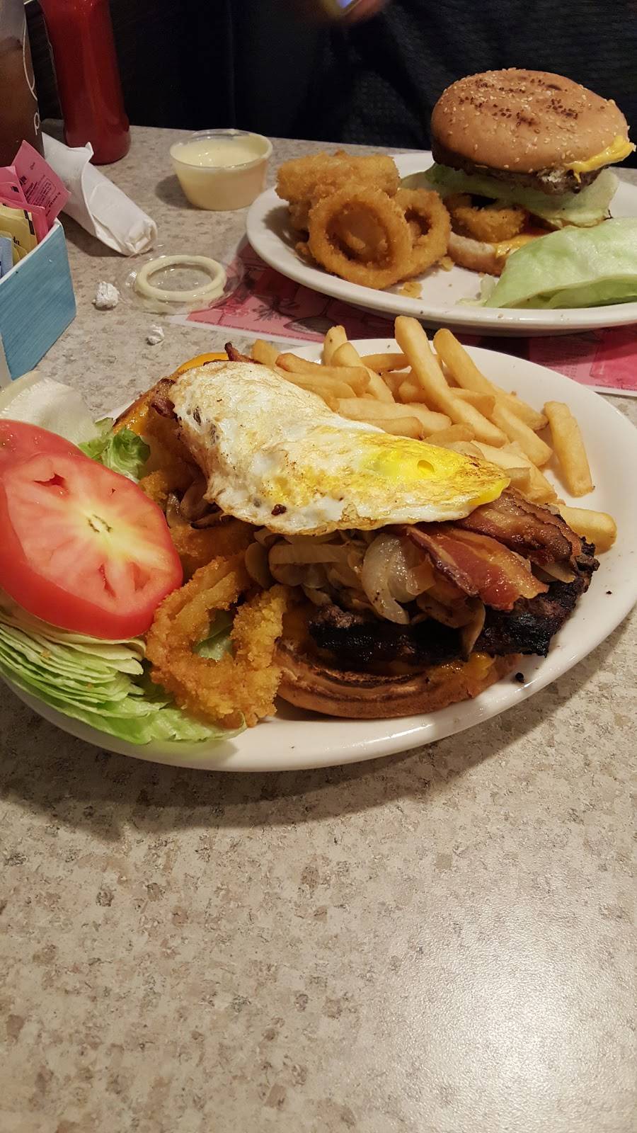 Lynbrook Diner | restaurant | 401 Sunrise Hwy, Lynbrook, NY 11563, USA | 5165931661 OR +1 516-593-1661