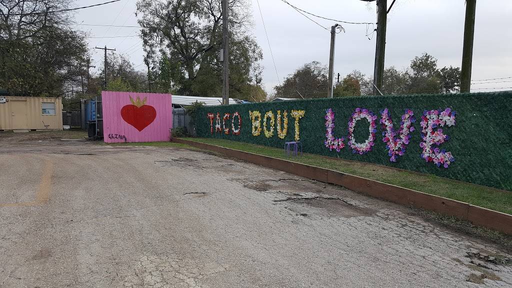 Tysons Tacos | restaurant | 4905 Airport Blvd, Austin, TX 78751, USA | 5124513326 OR +1 512-451-3326