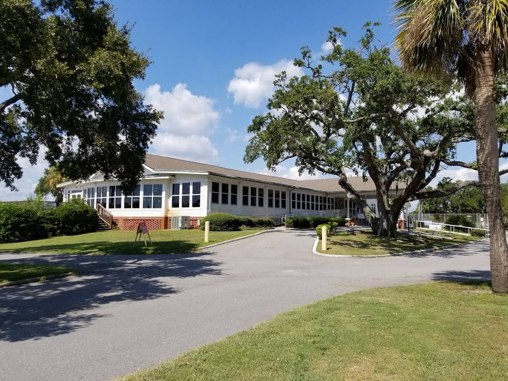 Traditions Restaraunt | restaurant | Beaufort, SC 29902, USA | 8432281566 OR +1 843-228-1566