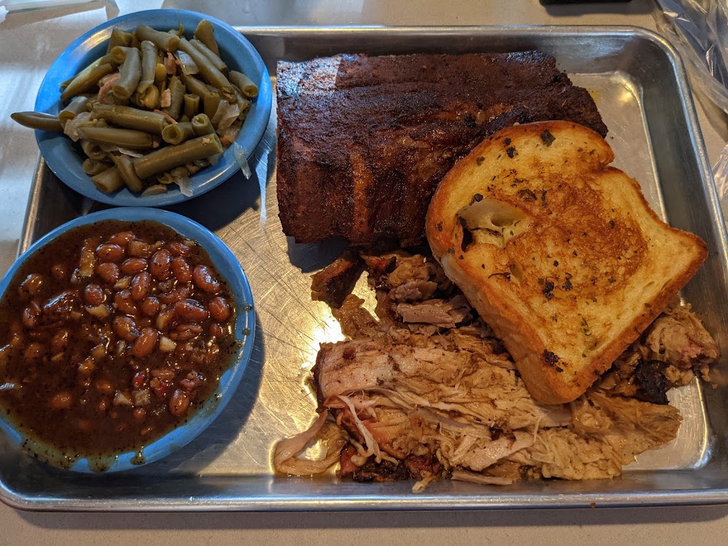 Quickies BBQ | restaurant | 4351 4th St N, St. Petersburg, FL 33703, USA | 7278235825 OR +1 727-823-5825