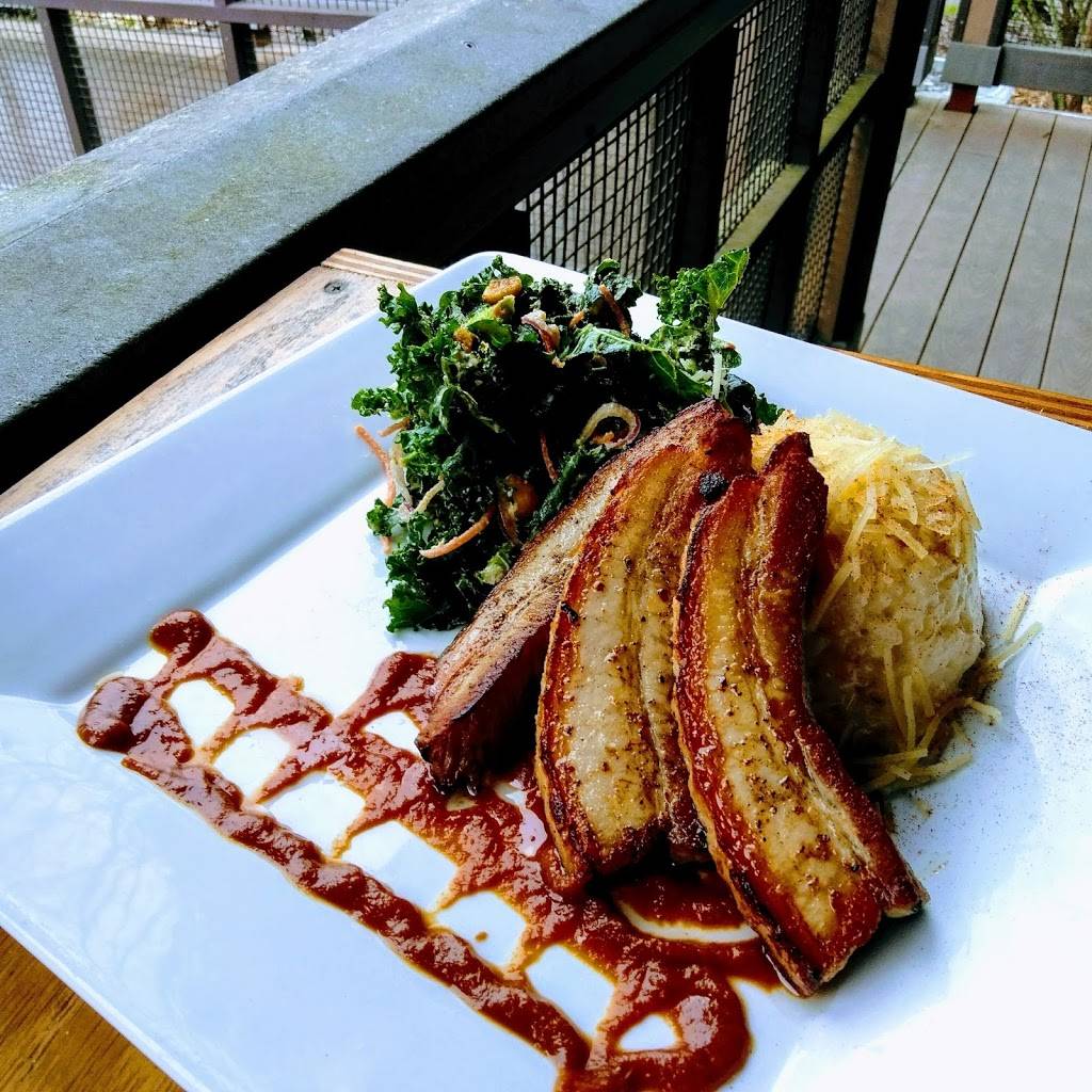 The Pub at Laurelwood | restaurant | 2700 Columbia St, Eugene, OR 97403, USA | 5416364818 OR +1 541-636-4818