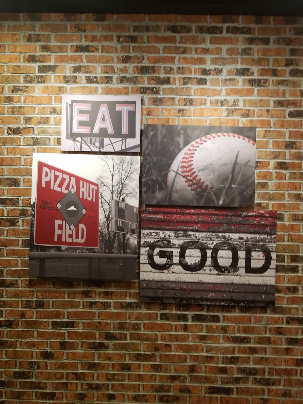 Pizza Hut | meal takeaway | 244 Main St, Dallas, OR 97338, USA | 9712890020 OR +1 971-289-0020