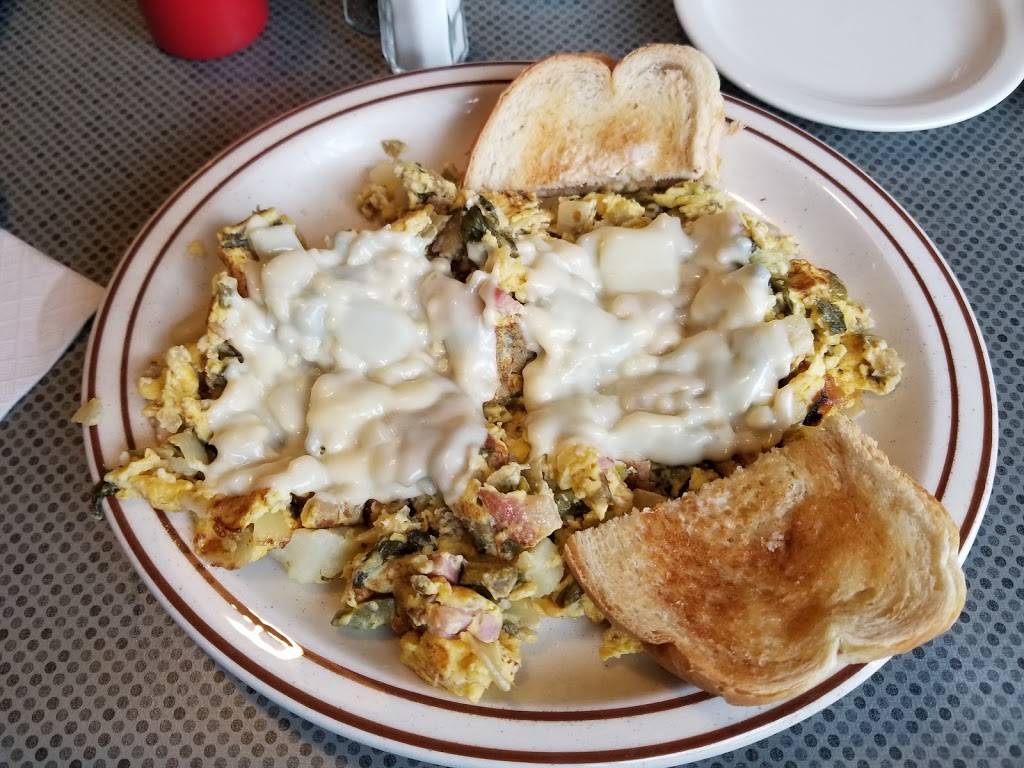 Breakfast At Tiffanys | restaurant | 7840 NY-5, Clinton, NY 13323, USA | 3158538093 OR +1 315-853-8093