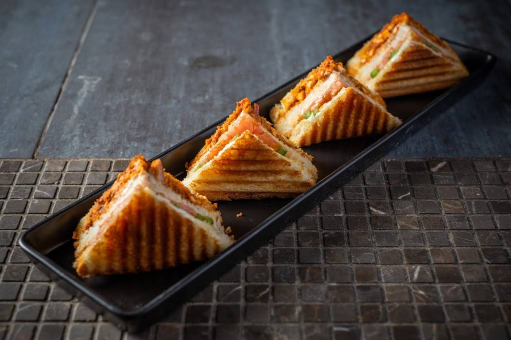 Eggoholic Dublin | restaurant | 331 W Bridge St, Dublin, OH 43017, USA | 6145537134 OR +1 614-553-7134