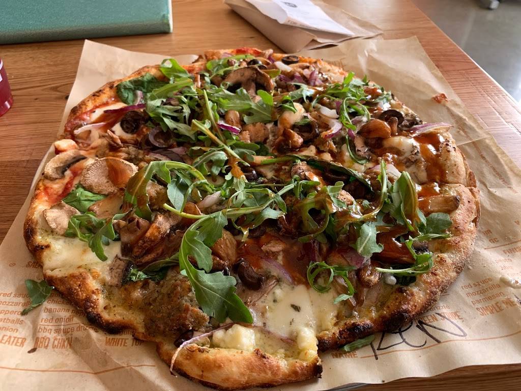 Blaze Pizza | meal takeaway | 4247-14 Rosewood Dr, Pleasanton, CA 94588, USA | 9252333323 OR +1 925-233-3323