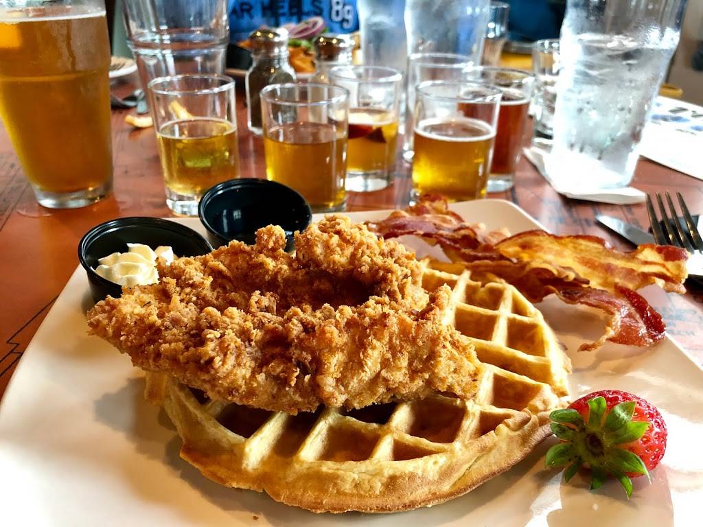 Top of the Hill Restaurant & Brewery | restaurant | 100 E Franklin St #300, Chapel Hill, NC 27514, USA | 9199298676 OR +1 919-929-8676