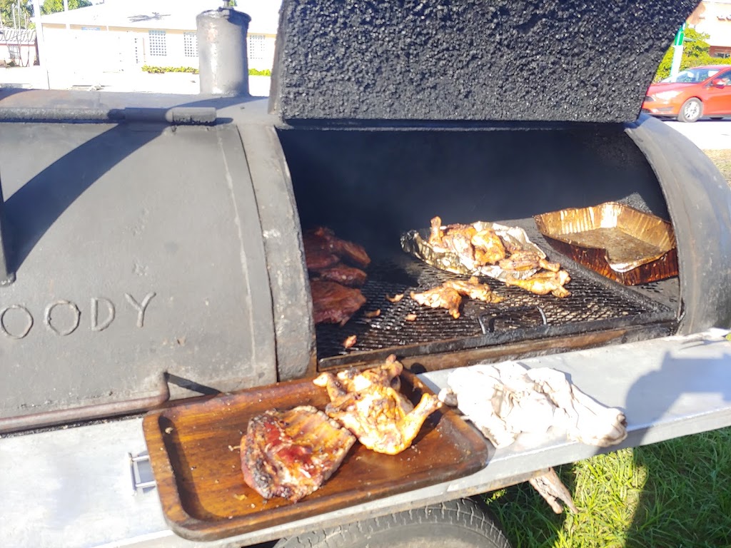 Sir woodys BBq | restaurant | 699-663 W Palm Dr, Florida City, FL 33034, USA | 3059726236 OR +1 305-972-6236