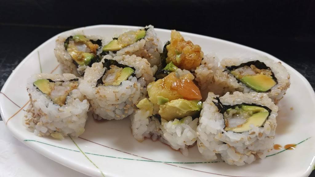 Light & Healthy Sushi Bar | restaurant | 23546 Lyons Ave, Newhall, CA 91321, USA | 6612551921 OR +1 661-255-1921