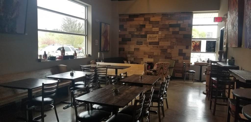Salut Tasting Room | restaurant | 3112 S Westnedge Ave, Kalamazoo, MI 49008, USA | 2693432620 OR +1 269-343-2620