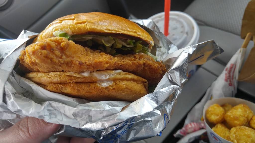 Sonic Drive-In | restaurant | 1303 Cooper Point Rd SW, Olympia, WA 98502, USA | 3609431060 OR +1 360-943-1060