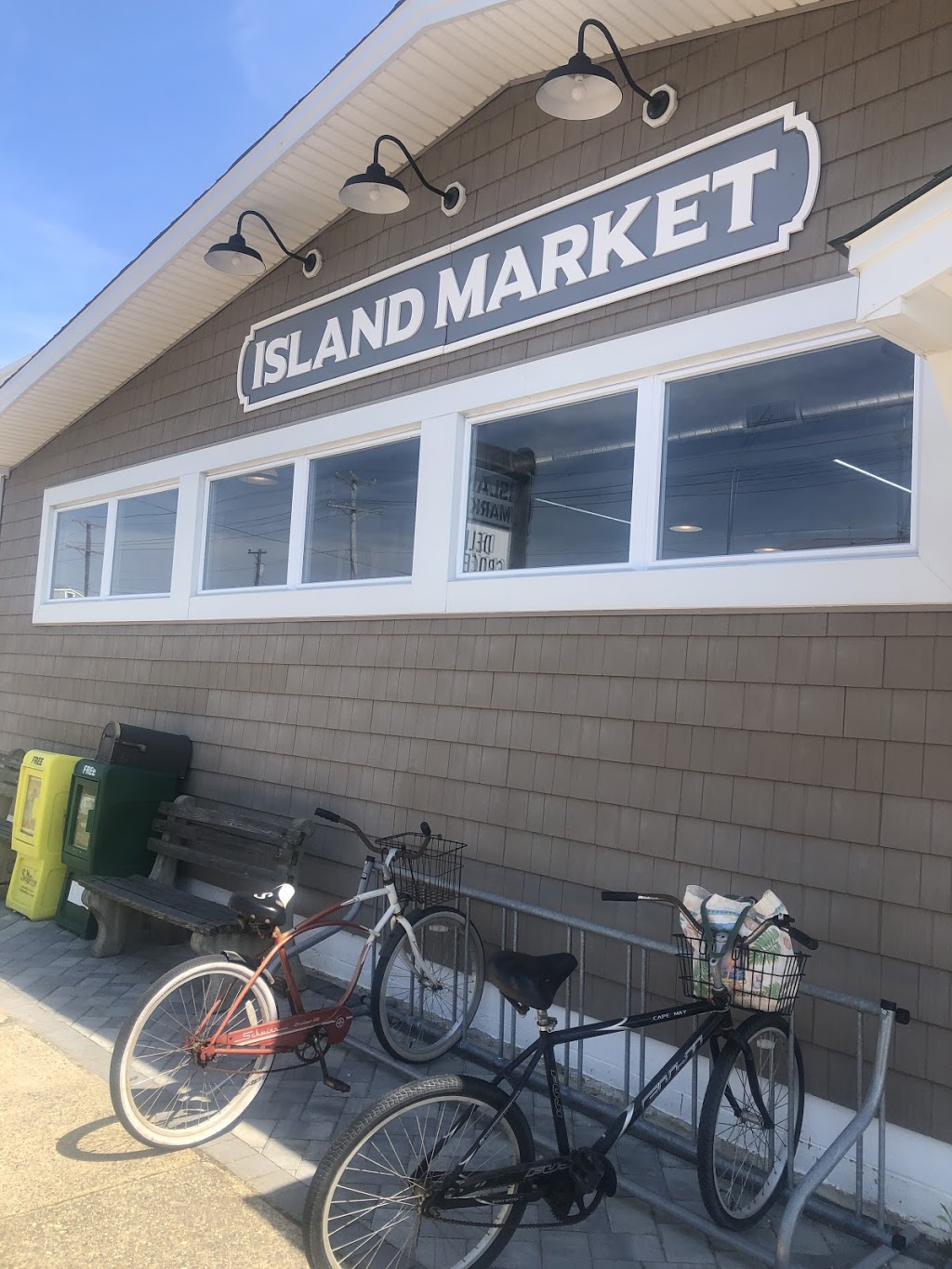 Island Market | cafe | 5715 Long Beach Blvd, Beach Haven, NJ 08008, USA | 6098489842 OR +1 609-848-9842