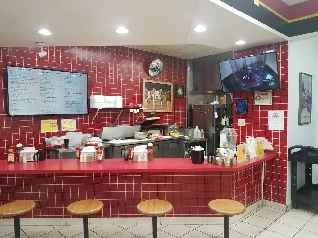 Malbon Bros. | restaurant | 1896 General Booth Blvd, Virginia Beach, VA 23454, USA | 7574279607 OR +1 757-427-9607